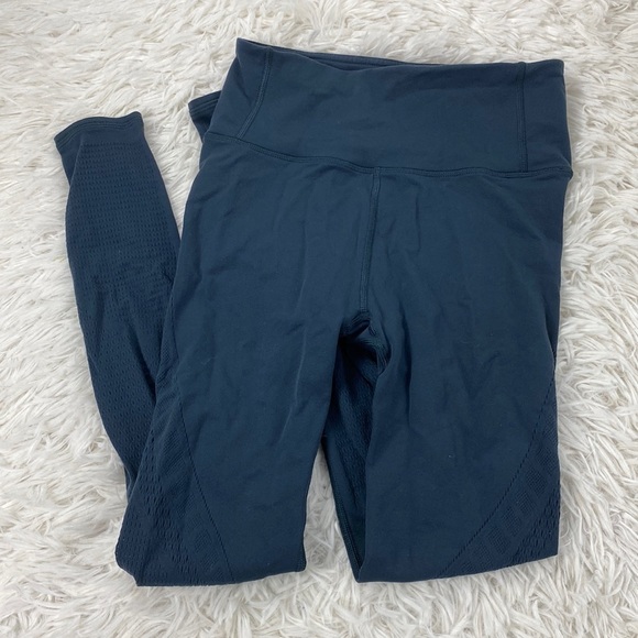 Lululemon Reveal Tight Interconnect *25.5" Gravity - Picture 1 of 7